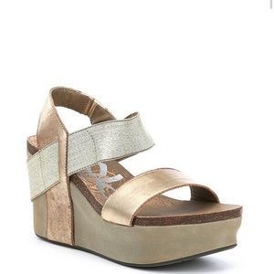 OTBT Bushnell leather platform sandals in gold